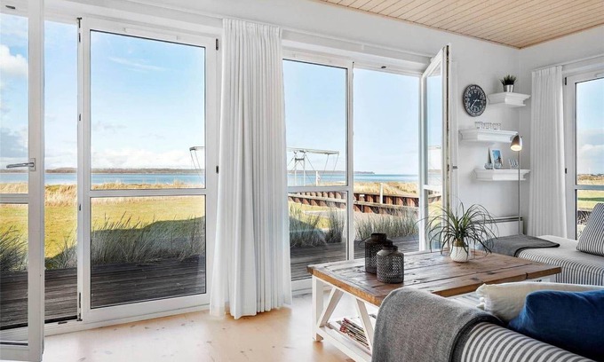 Juelsminde House | 97 m² House ∙ 2 bedrooms ∙ 6 guests