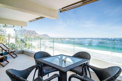 Clifton Apartment | 98 m² Apartment ∙ 2 bedrooms ∙ 4 guests