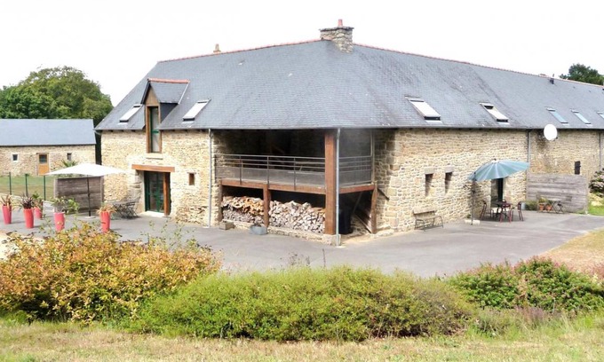 Cohiniac House | 98 m² Gîte ∙ 2 bedrooms ∙ 5 guests