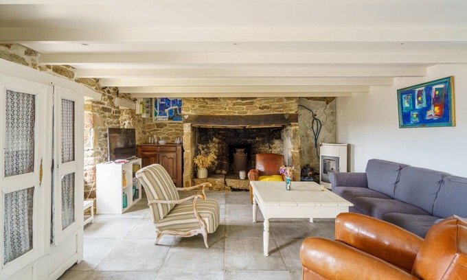 Plozevet House | 98 m² House ∙ 2 bedrooms ∙ 6 guests