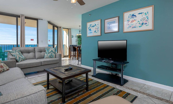Orange Beach Condo | 9th Floor! 1BR 1BA Phoenix V