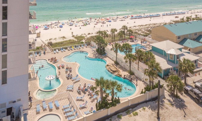 Long Beach Condo | 9th Floor 4BR 3BA at the Majestic! New listing so it will book fast!