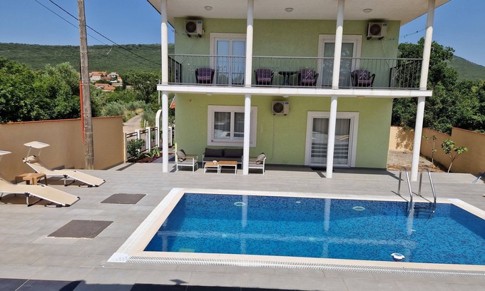 Klinci Villa | A 4-bedroom villa with private pool, located in quiet countryside, 2 km from sea