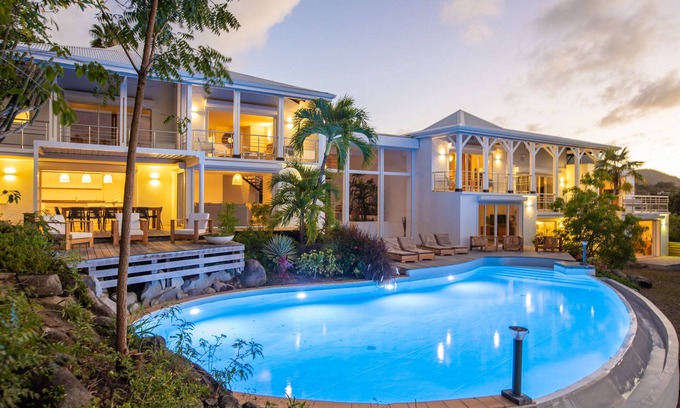 Anse Marcel Villa | A 7 bedroom villa with beautiful view of the Bay of Anse Marcel