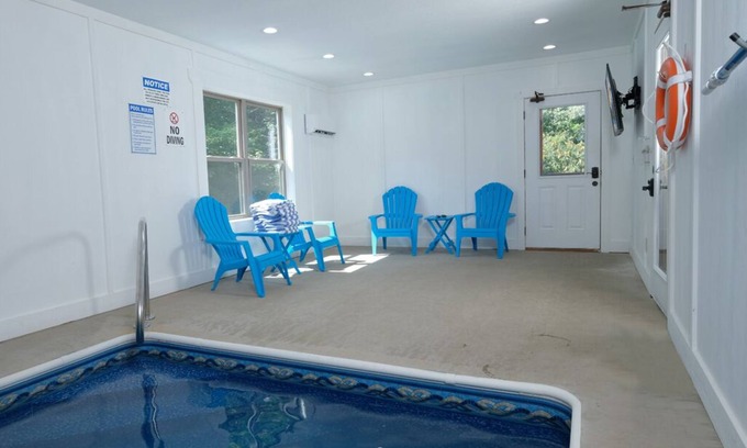 Sevierville Cabin | A Bear's Creek Plunge | Private Indoor Pool, Soak in the hot tub, Shoot pool