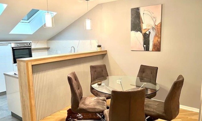 Savski Venac Apartment | A beautiful apartment in Dedinje