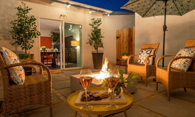 Fullerton House | A beautifully-decorated vacation home less than 5 miles to Disneyland