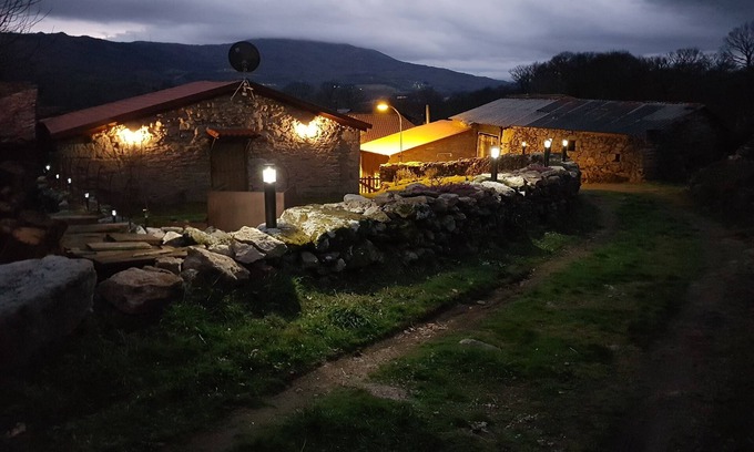San Xoan de Rio House | A Brava tourist house