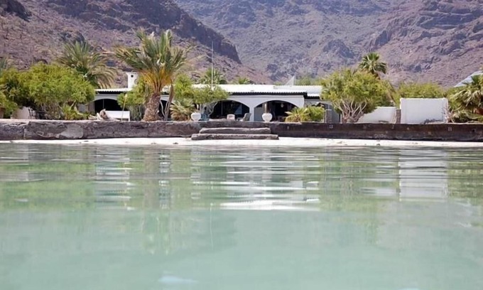 Mulege Villa | A Breathtaking View from Beachfront Villa in Famous Coyote Bay