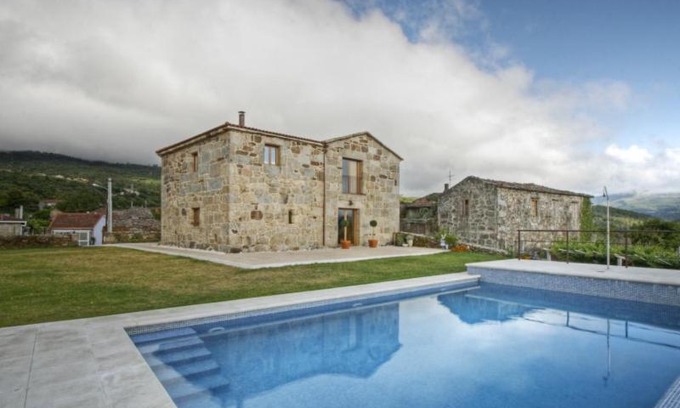 Gomesende House | A Casa da Tulla