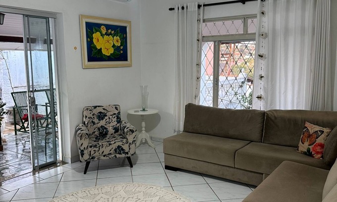 Aguas de Sao Pedro House | A Casa das Flores, um Ambiente Perfeito Para Renovar as Energias
