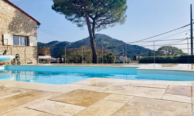 Aspremont House | A change of scenery