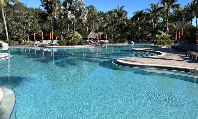 Ole House | A Coastal Chic Townhouse, Minutes from downtown Naples and Marco. A+ Resort!