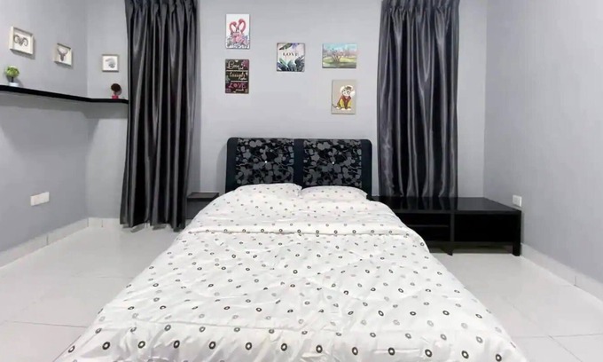 Tebrau House | A Comfy & Cozy 4BR Home with Private Pool