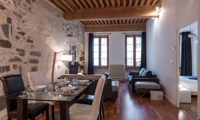 Annecy Old Town Apartment | A corner of paradise in the old town of Annecy