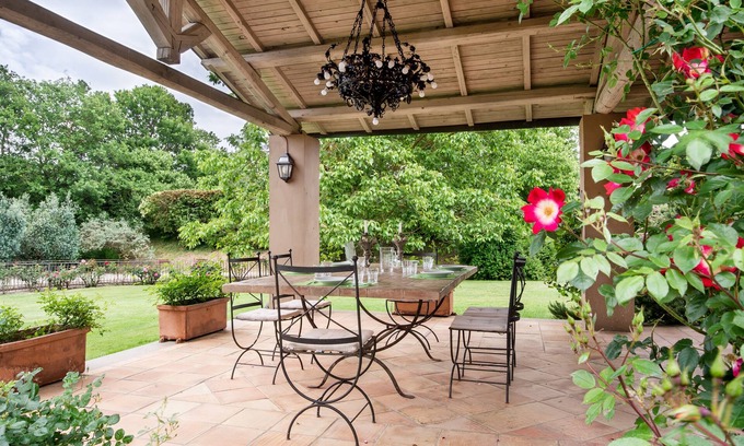 Sutri Villa | A country house surrounded by nature and peace, Sutri