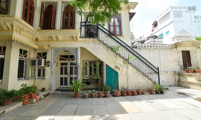 Udaipur City Centre Bed & Breakfast | A cozy and cool place