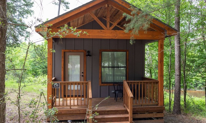 Livingston Cabin | A Cozy Getaway Right on the Water, Two Creeks Crossing Resort