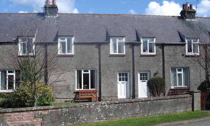 Detchant Cottage | A delightful cottage near to Bamburgh and the coast, perfect for family holidays