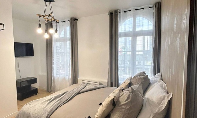 Amiens Apartment | A Deux pas de la Gare d Amiens Appt 2