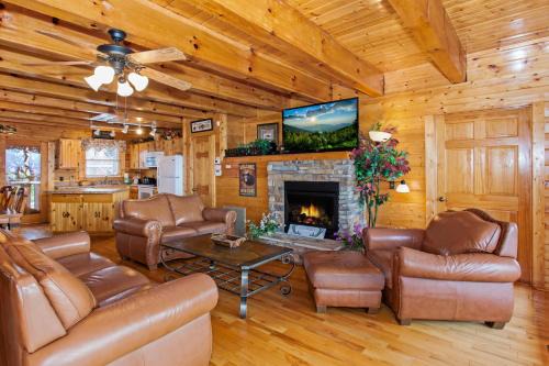 Gatlinburg - Pigeon Forge House | A Diamond In The Sky