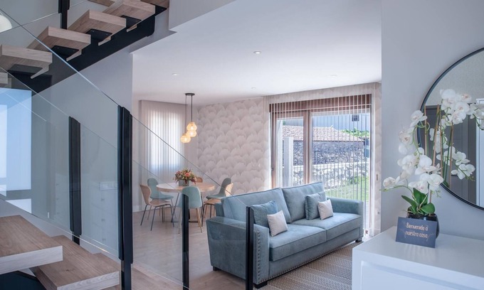 Vilagarcia de Arousa House | A dream vacation home, where the city and relaxation meet".