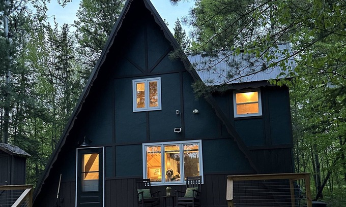 Bessemer Ski Chalet | A-Frame - Near Ski Resort, Trails, FirePit, sauna