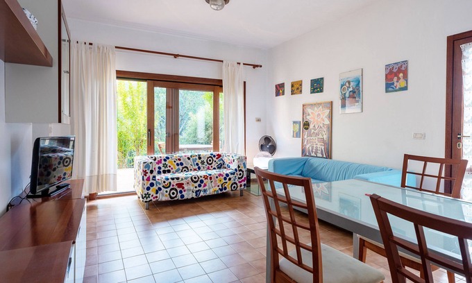 Santa Maria Navarrese Apartment | A Garden by the Sea