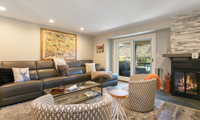 Avon Condo | A gem in the heart of Avon. Walk to the Lifts!