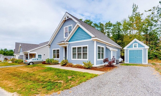 Arundel Cottage | A Gem w/Pool, Trails & Beaches and K'bunkport