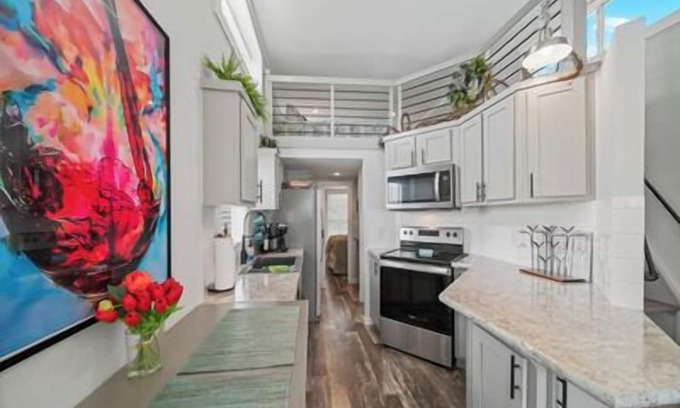 Fredericksburg Cottage | A Grape Time Bungalow