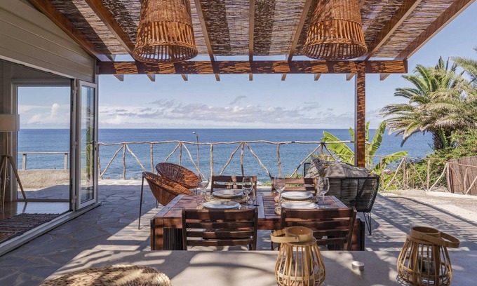 Sao Jorge Condo | A Haven by the Sea, Casa da Rocha de Baixo,