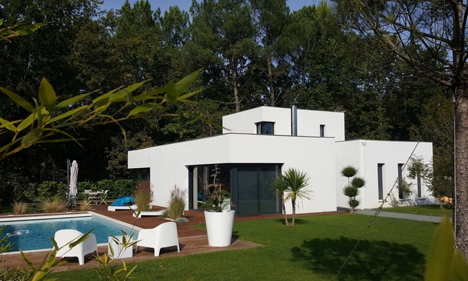 Saint-Aubin-de-Medoc Villa | A haven of peace halfway between Bordeaux and the Atlantic beaches