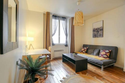 7th Arrondissement Apartment | A haven of peace in the heart of the 7th