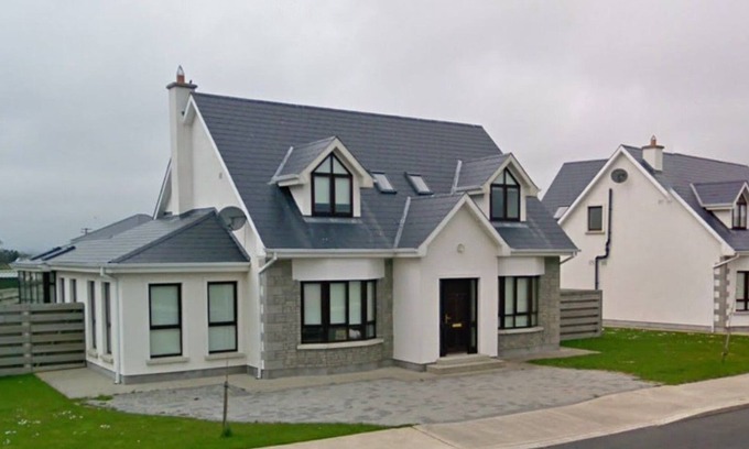 Rosslare House | A Holiday Home Rental in Rosslare Strand