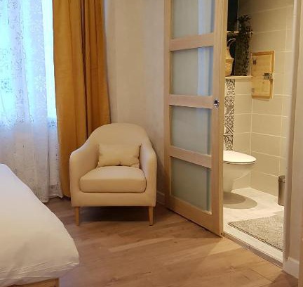 Salins-les-Bains Apartment | A la liberté