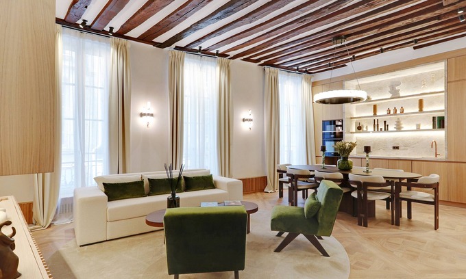 6th Arrondissement Apartment | A Lavish 3-BR/3BA with Services in Saint-Germain