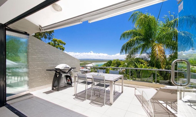 Noosa Heads Apartment | A Little Cove treasure, Noosa Heads
