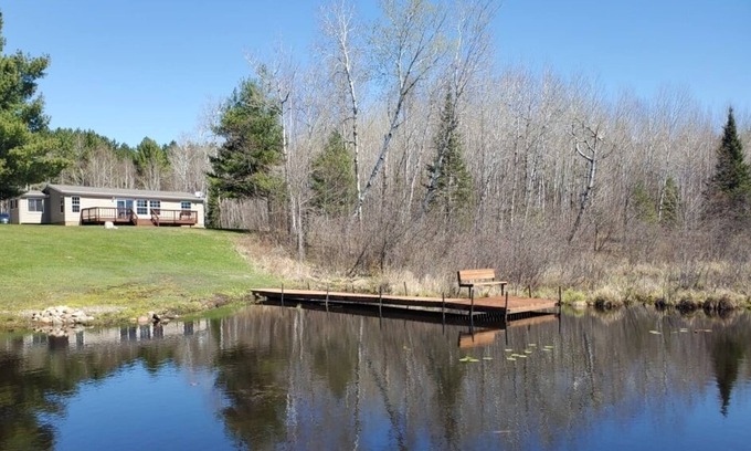 Phillips House | A Little Slice of Heaven | 3 Bed, 2 Bath