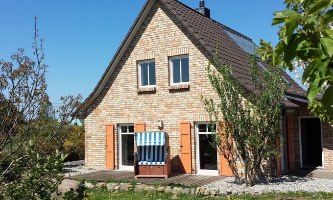 Sagard House | A lot of space and rest between beach and nature