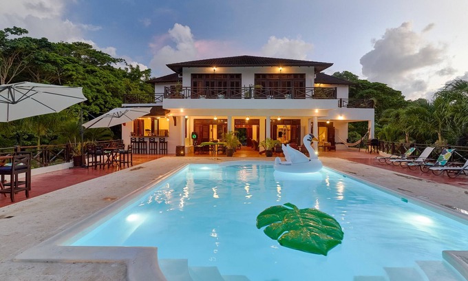 Las Galeras Villa | A Luxury beachfront villa with semi-private sandy beach near famous Rincon Beach
