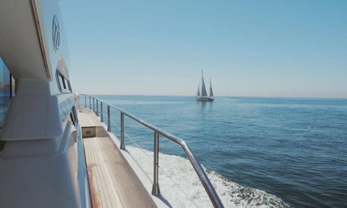 Portimao Boat Rental | A MAR Luxury Yacht for overnight stay