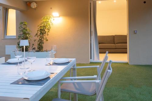 Picanello-Ognina-Barriera-Canalicchio House | A - MARE Home Catania