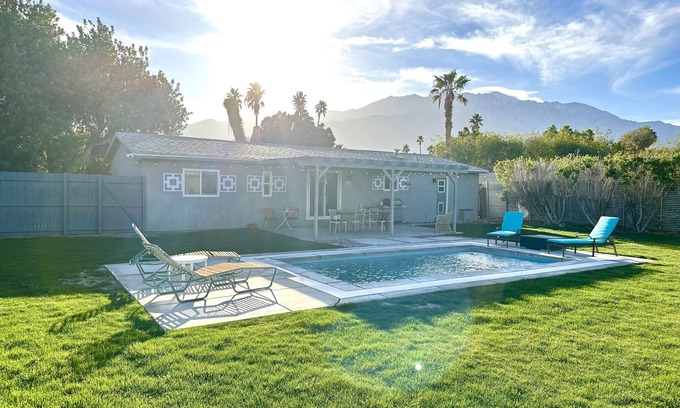 Palm Springs House | A MidMod Sanctuary