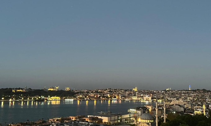 Kabatas Apartment | A Million Dollar View In the Heart of the City