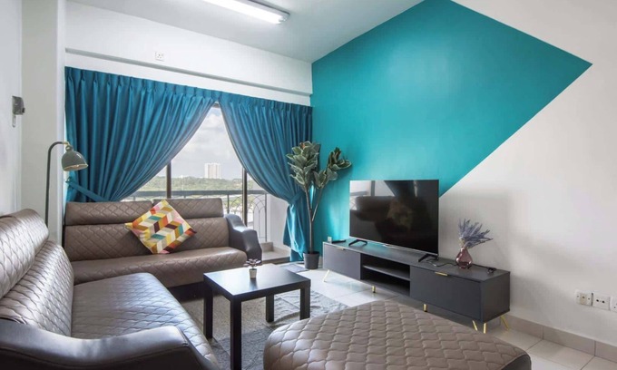 Tampoi Apartment | A Modern 3BR Home Near Danga Bay, Free Parking
