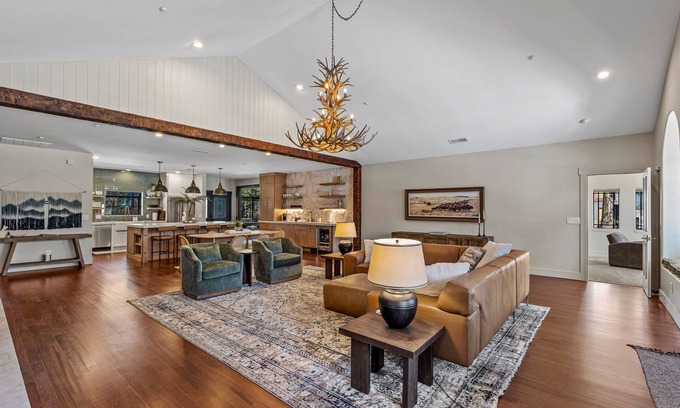 Flagstaff House | A Modern Rustic Home, in the gated community of Flagstaff Ranch