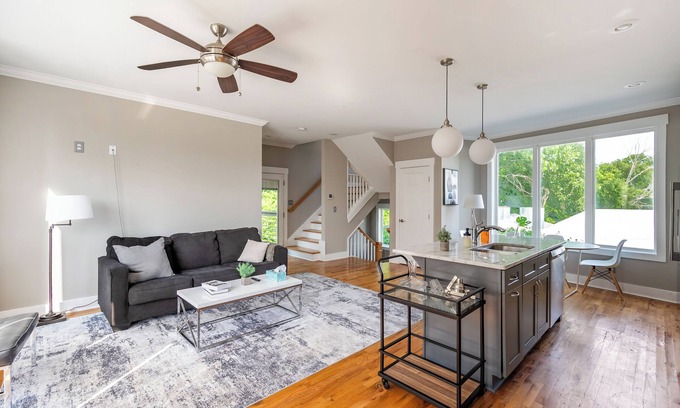 Katie Hill Neighborhood House | A modern two-bedroom/2.5 Bathroom townhome in East Nashville. Come enjoy this amazing rooftop! Our home includes a spacious garage for two vehicles. This newly built home is only a 10-min drive to most attractions including Broadway, Nissan Stadium,