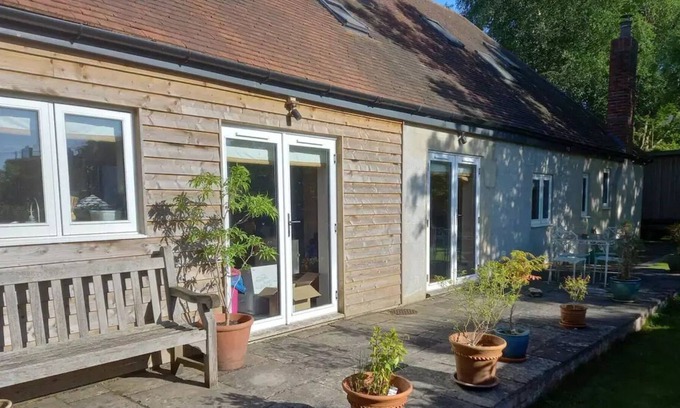 Shaftesbury House | A Newly Added Cheerful, spacious family home