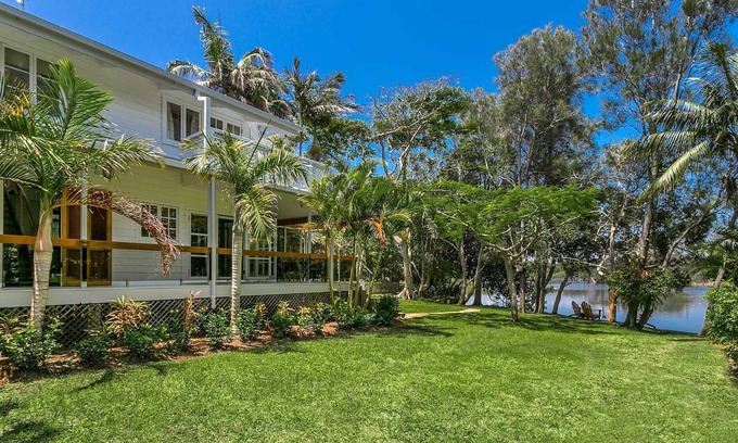 Belongil House | A PERFECT STAY - Sweethaven